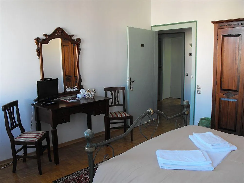 Residenza Rialto Hotel Venice 3*,